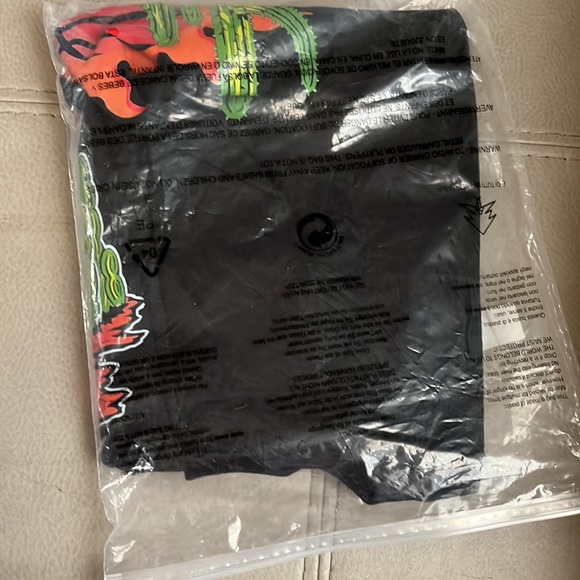 If He’ll Had A Basketball Team Skull T-Shirt Vintage XL Ebony New - Picture 6 of 7